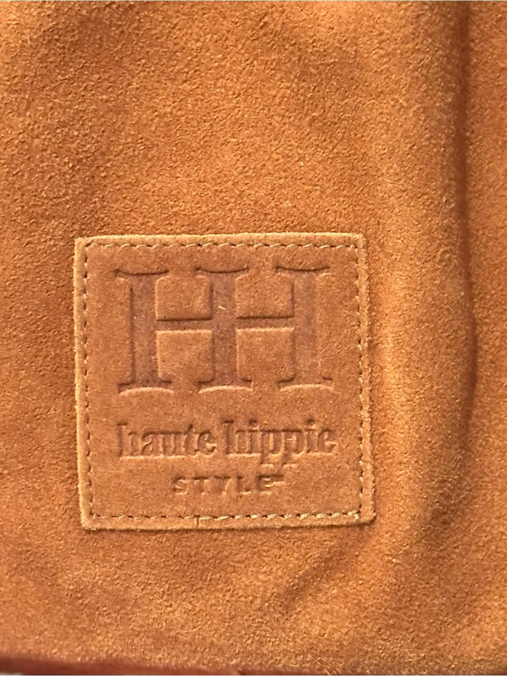 HAUTE HIPPIE STYLE Triangle Hobo Shoulder Bag 100% Genuine Suede Camel NWT Boho - Picture 12 of 16